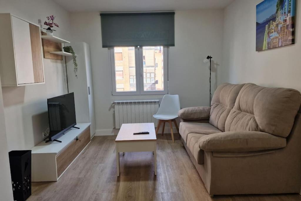 Apartamento Aires De Tineo Oviedo Exteriör bild